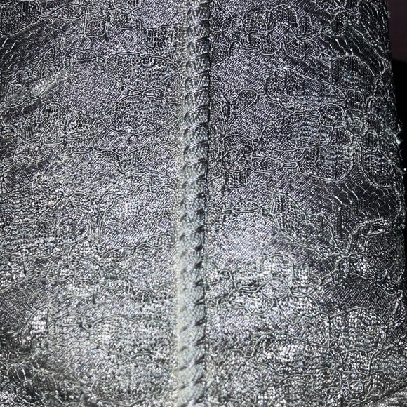 UGG CLASSIC SHORT ANTOINETTE BLACK
BOOTS Size 8 - Picture 6 of 7